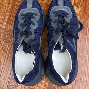 Gucci White Leather Sneaker Interior with Navy Trim